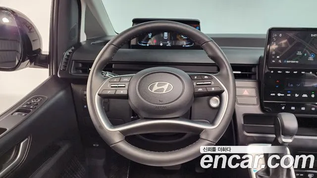 Hyundai Staria Staria 4WD Tourer 11 мест — Фото автомобиля 12