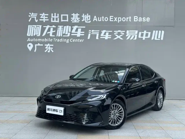 Фотография автомобиля — Toyota Camry