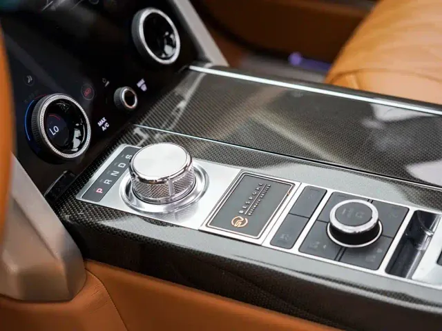 Land Rover Range Rover — Фото автомобиля 26