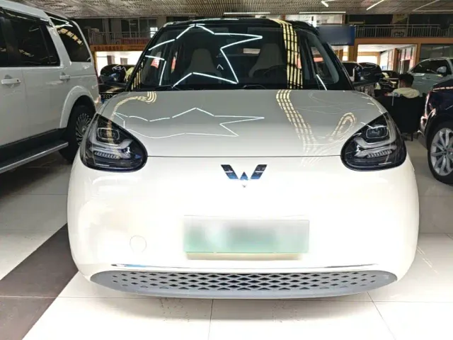 Wuling Bingo — Фото автомобиля 2