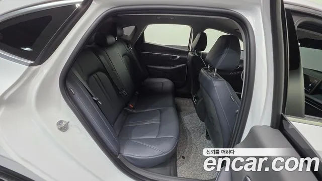 Hyundai Sonata Exclusive — Фото автомобиля 17