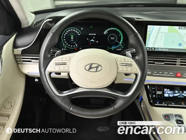 Hyundai Grandeur (New) Hybrid — Фото автомобиля 17