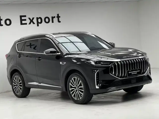 Jetour X70 Plus — Фото автомобиля 3