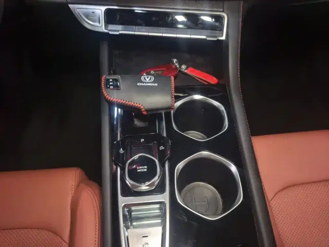 Changan Eado — Фото автомобиля 10