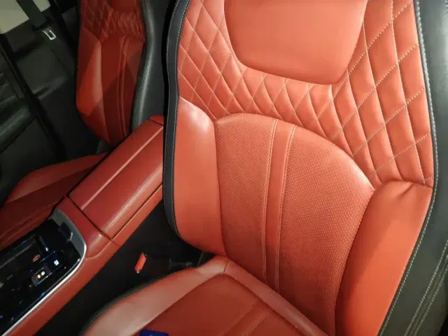 Dongfeng Yixuan MAX — Фото автомобиля 11