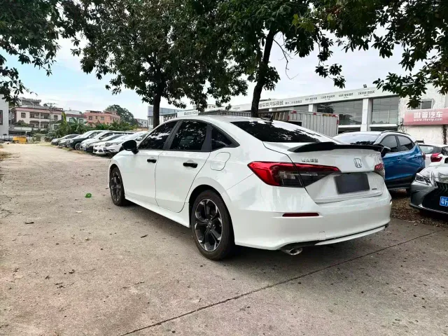 Honda Civic — Фото автомобиля 4
