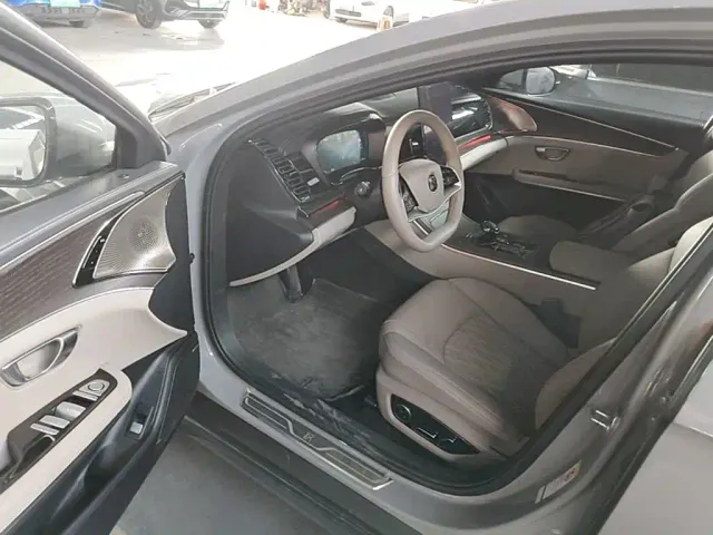 BYD Han — Фото автомобиля 15