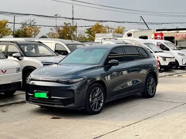 Фотография автомобиля — Leapmotor C10