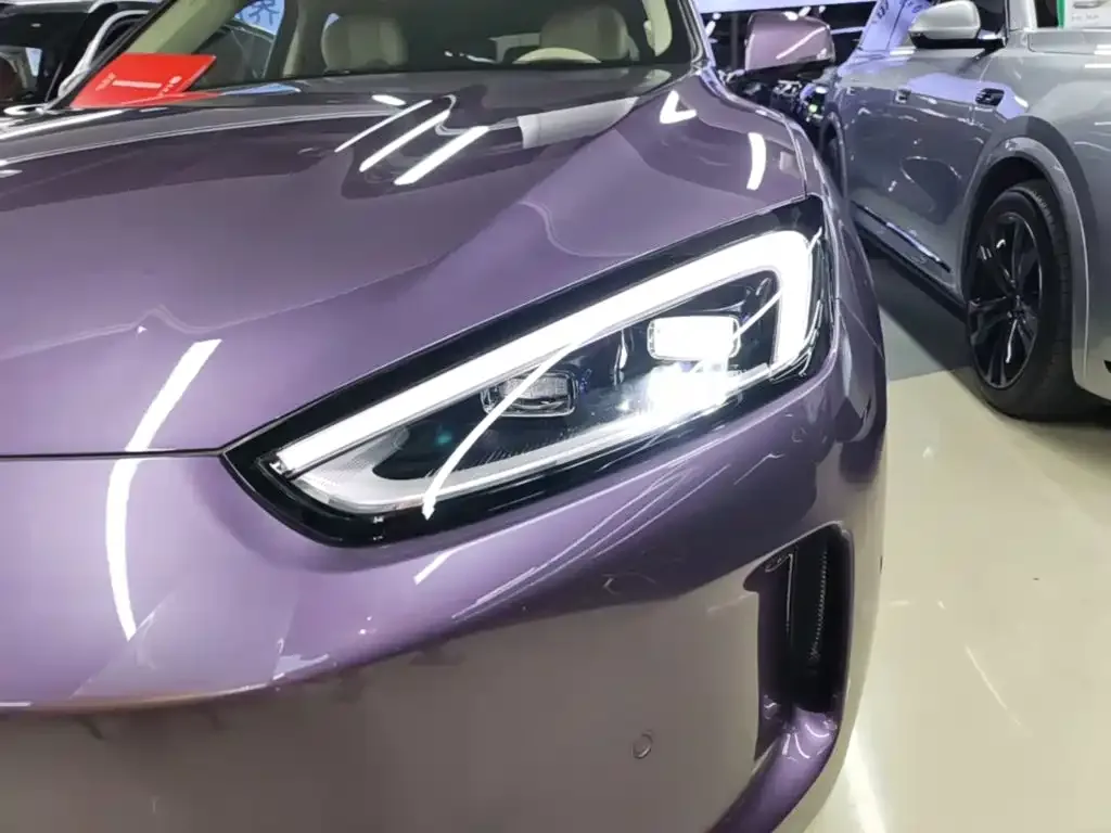AITO Wenjie AITO M5 2025 Extended Range Ultra AWD — Фото автомобиля 23