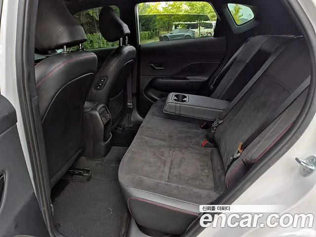 Hyundai Kona SX2 — Фото автомобиля 10