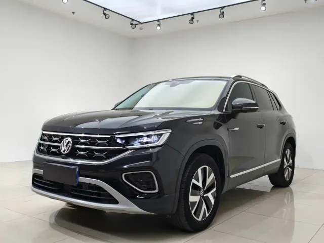 Фотография автомобиля — Volkswagen Tayron