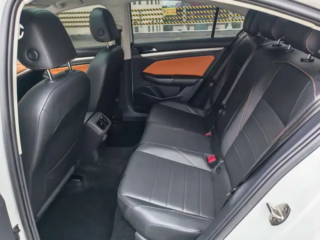 Volkswagen Bora 2023 200TSI DSG Yuexing Edition — Фото автомобиля 5