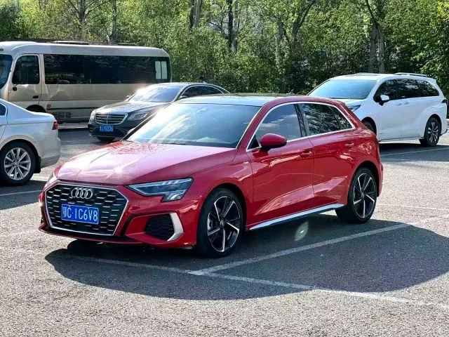 Фотография автомобиля — Audi A3