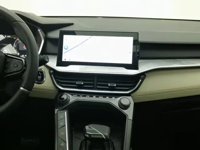Lynk & Co Lynk & Co 06 EM-P 2022 PHEV 84KM Range Pro — Фото автомобиля 12