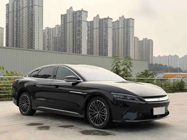 BYD Han — Фото автомобиля 3