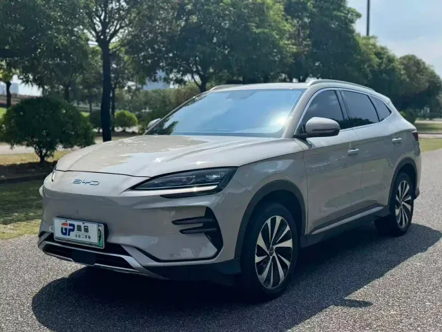 Фотография автомобиля — BYD Song PLUS
