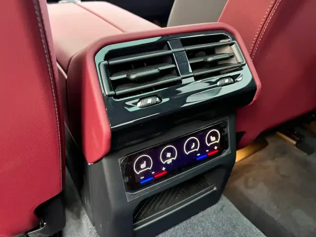 BMW 5 Series — Фото автомобиля 21