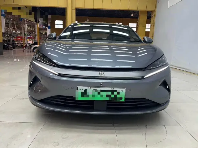 BYD Qin L — Фото автомобиля 2