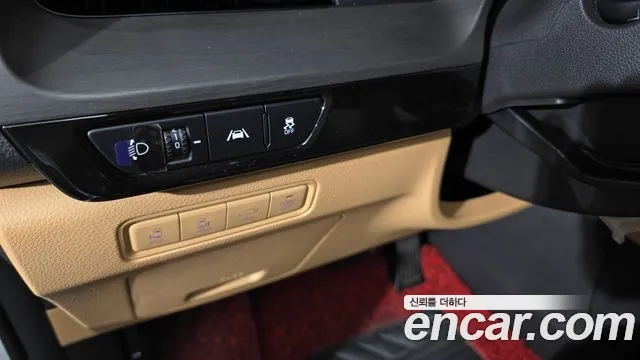 Kia Canival Carnival 4 поколение Бензин 9 мест Hi-Limousine(Спецкузов) — Фото автомобиля 25