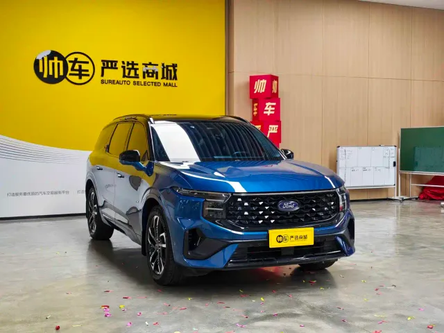Ford Edge — Фото автомобиля 3