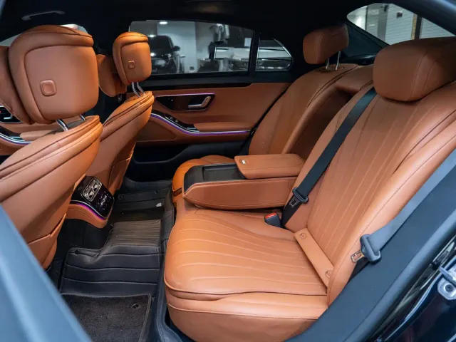 Mercedes-Benz S-Class — Фото автомобиля 21