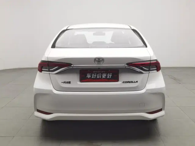 Toyota Corolla — Фото автомобиля 4