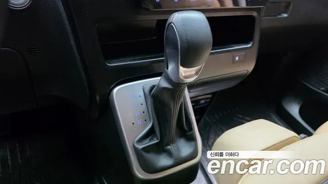 Hyundai Staria — Фото автомобиля 8