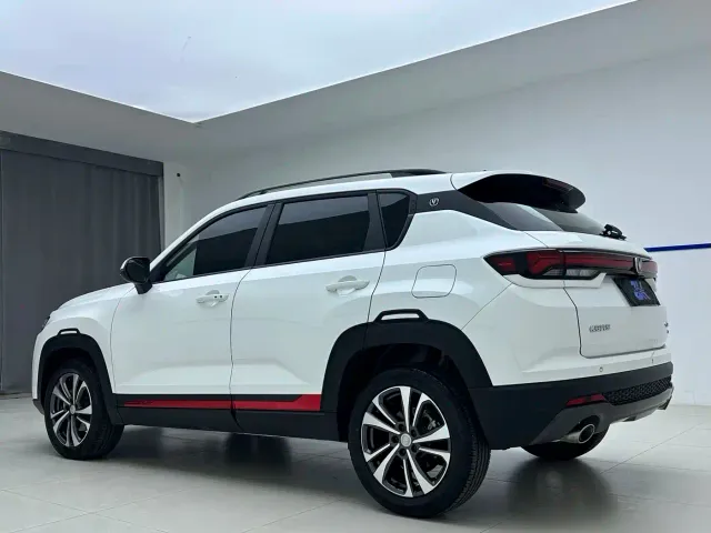 Changan CS35 Plus — Фото автомобиля 4