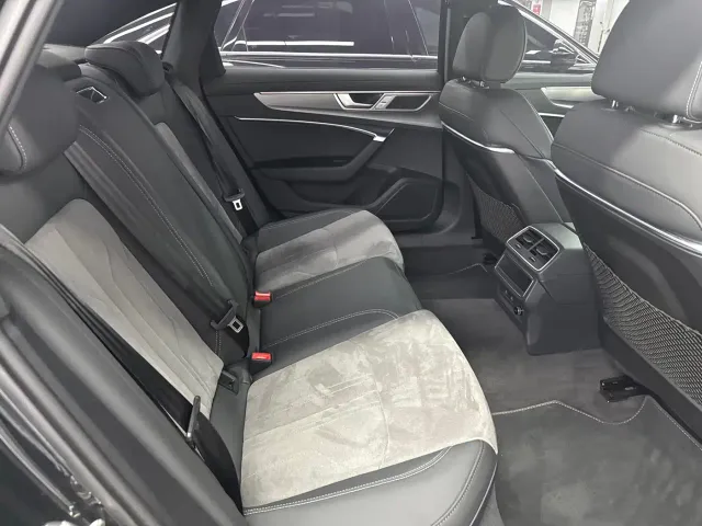 Audi A6L — Фото автомобиля 17