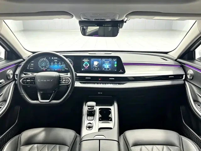 Chery Arrizo 8 — Фото автомобиля 3