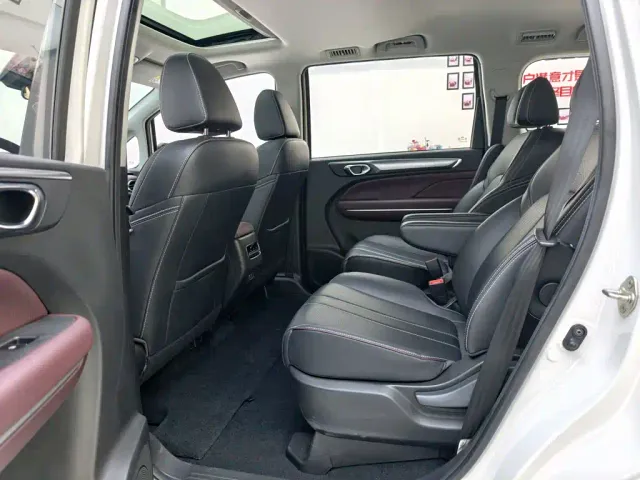 GAC Trumpchi M6 — Фото автомобиля 20