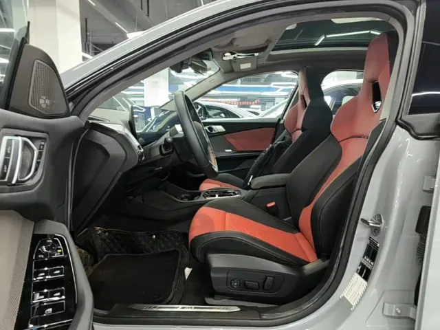 BMW 2 Series — Фото автомобиля 11