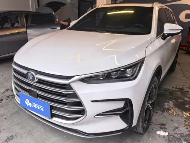 Фотография автомобиля — BYD Tang