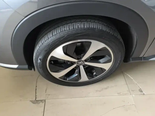 BYD Song PLUS — Фото автомобиля 22