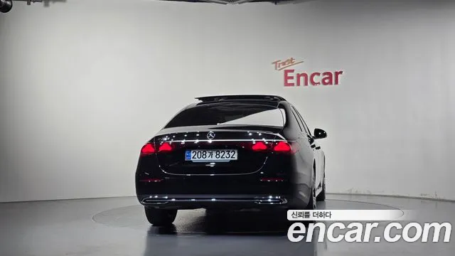 Mercedes-Benz E-Class W214 — Фото автомобиля 4