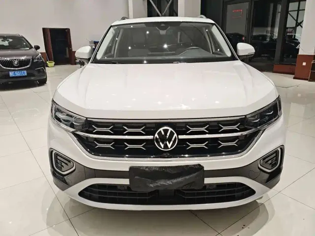 Volkswagen Tayron — Фото автомобиля 2