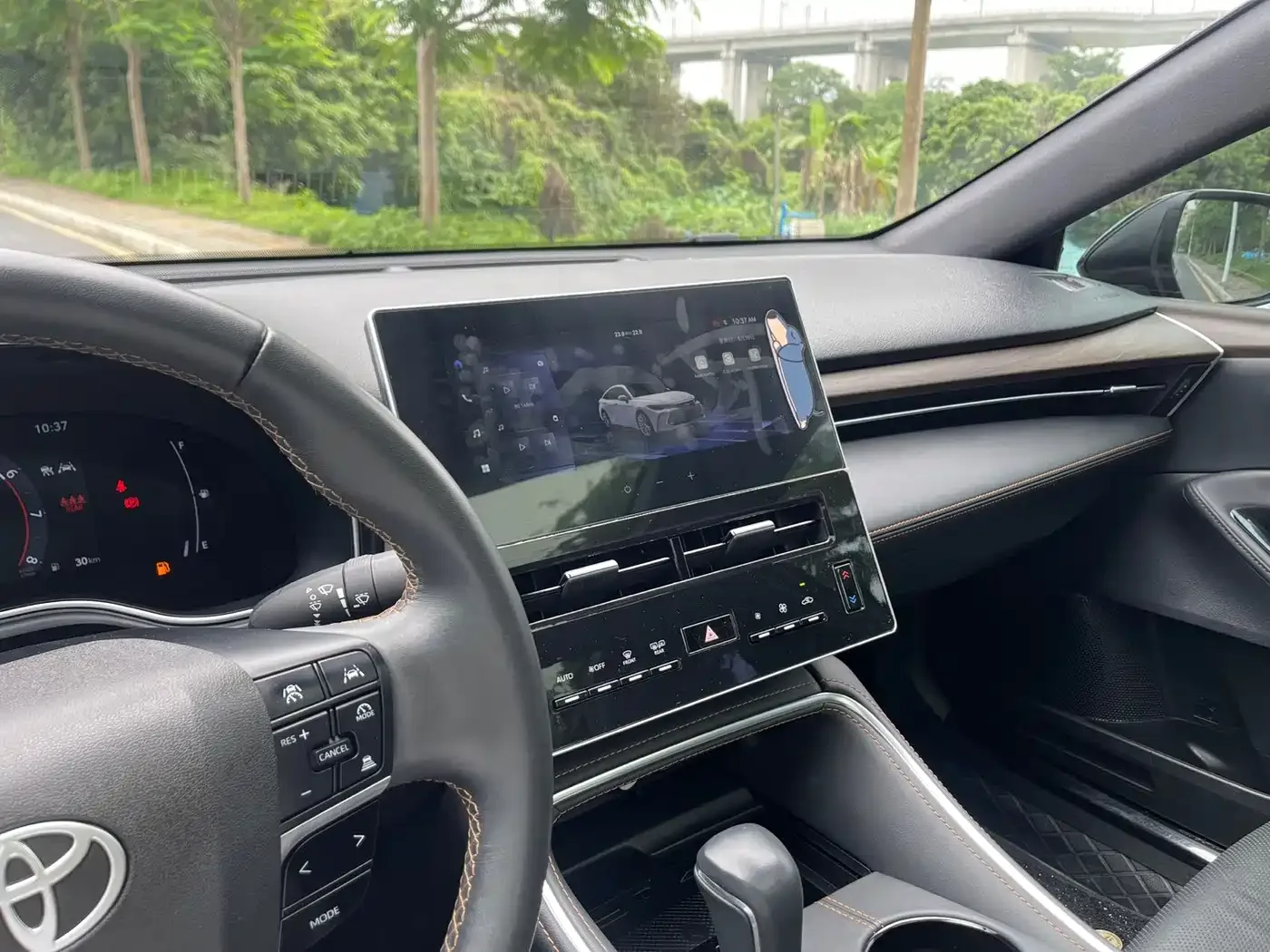 Toyota Avalon 2024 Hybrid 2.0L Luxury Edition — Фото автомобиля 23
