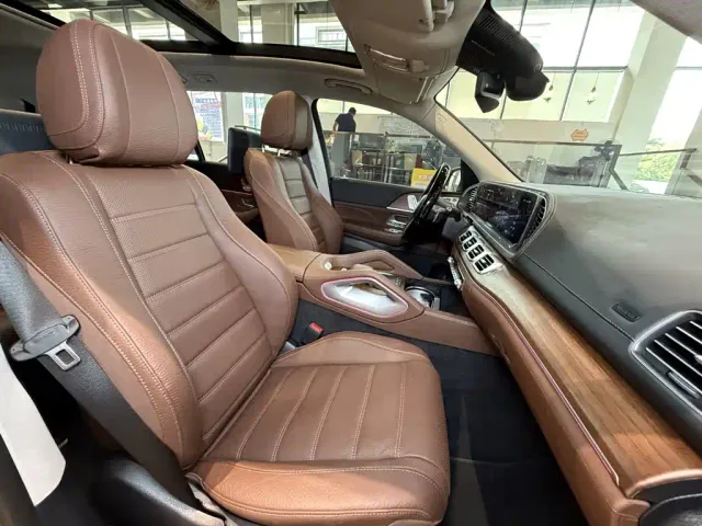Mercedes-Benz GLS-Class — Фото автомобиля 13