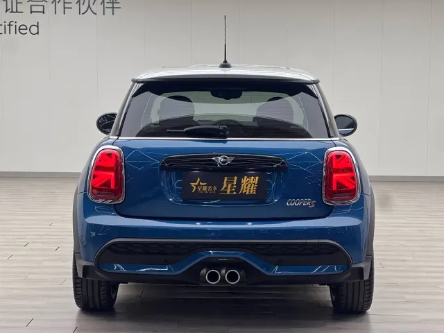 MINI Hatch — Фото автомобиля 19