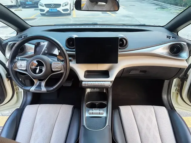 BYD Dolphin — Фото автомобиля 11