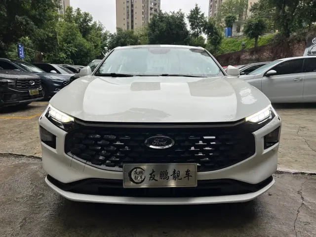 Ford Mondeo — Фото автомобиля 2