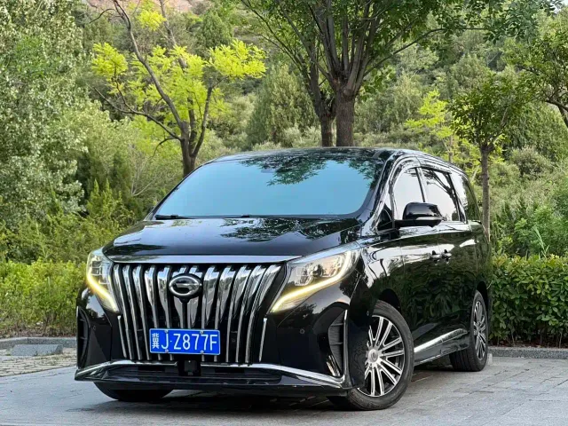 Фотография автомобиля — GAC Trumpchi M8