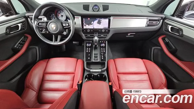 Porsche Macan — Фото автомобиля 7
