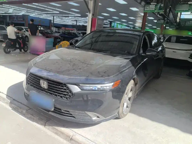 Фотография автомобиля — Honda Accord