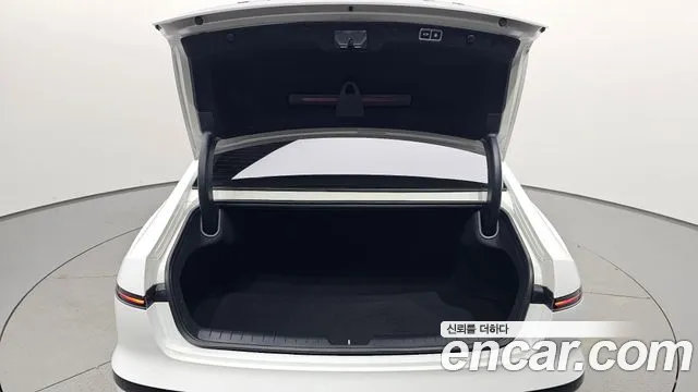 Hyundai Grandeur GN7 — Фото автомобиля 25