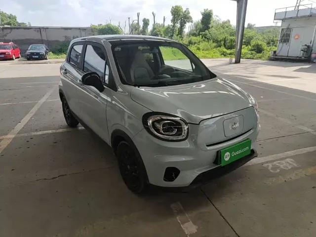 Leapmotor T03 — Фото автомобиля 3