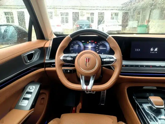 Hongqi H9 — Фото автомобиля 10