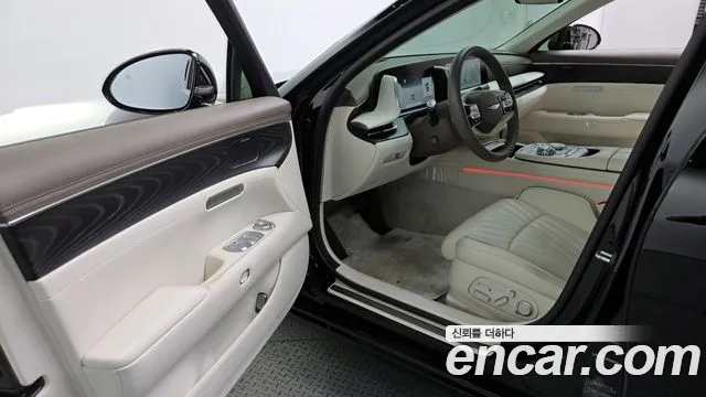 Genesis G90 — Фото автомобиля 10
