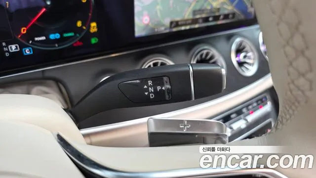 Mercedes-Benz CLS-Class — Фото автомобиля 9