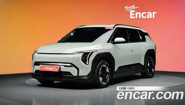 Фотография автомобиля — Kia EV3